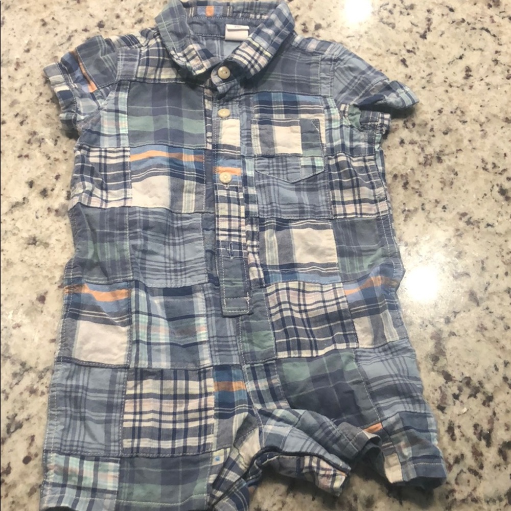 3 Assorted Rompers 18M - Picture 3 of 7